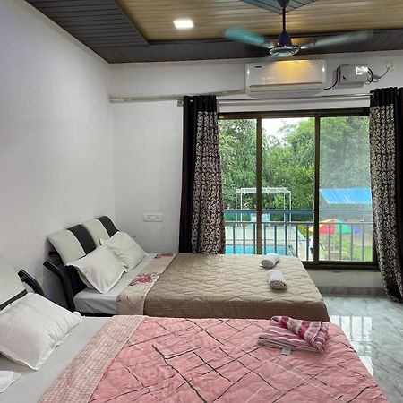 Riverland Farm And Resort Карджат Экстерьер фото